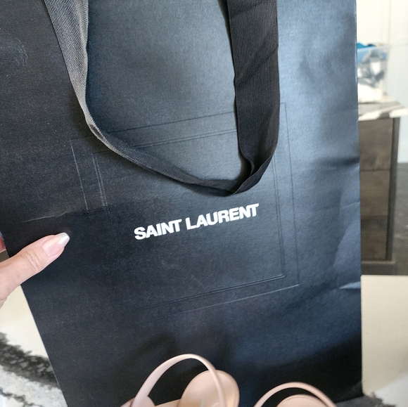 Saint Laurent Tribute Vitello Vernice Soft Nude - Picture 4 of 9